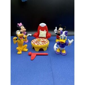 Original Mickey Mouse Clubhouse Deluxe Disney Store Play Set parts and Figurines